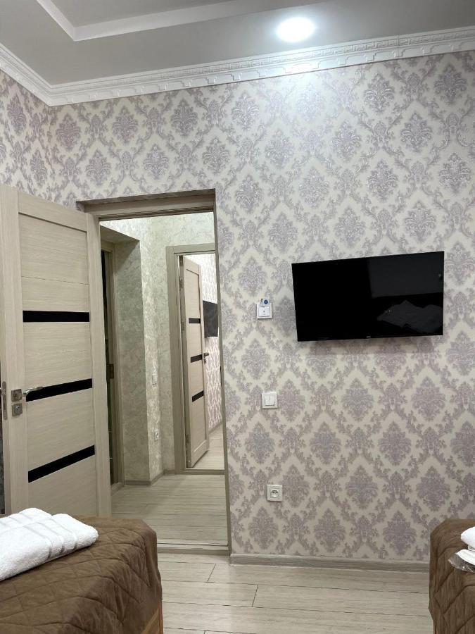 Barhat Hotel Ташкент Екстериор снимка