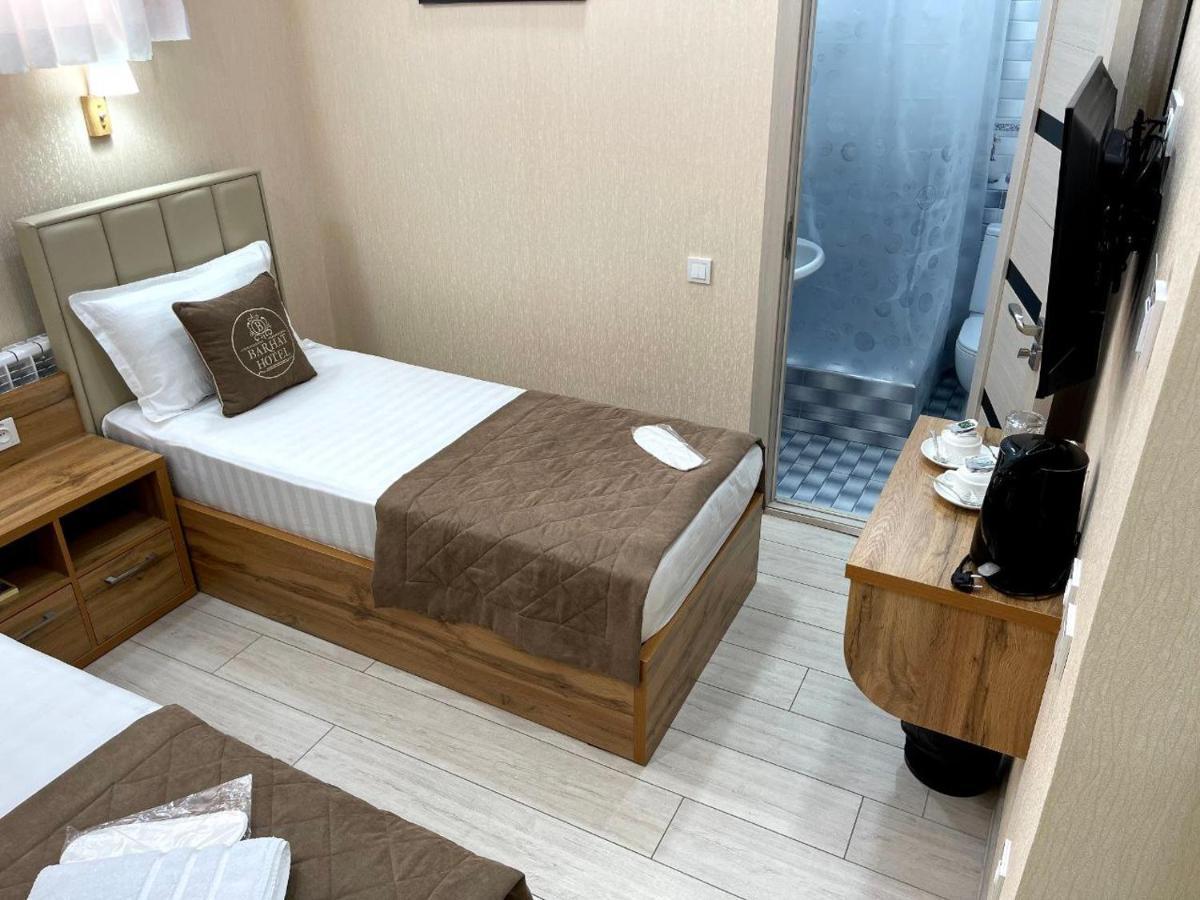 Barhat Hotel Ташкент Екстериор снимка