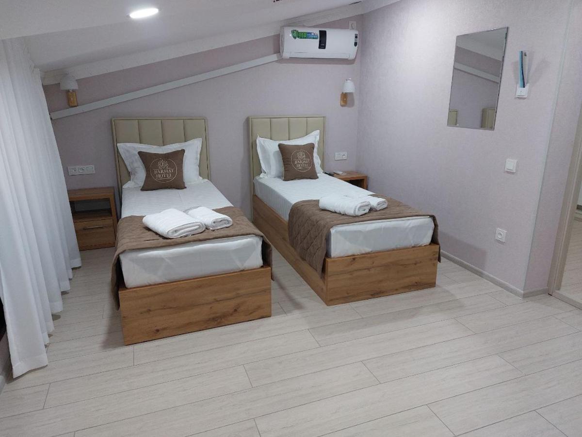 Barhat Hotel Ташкент Екстериор снимка