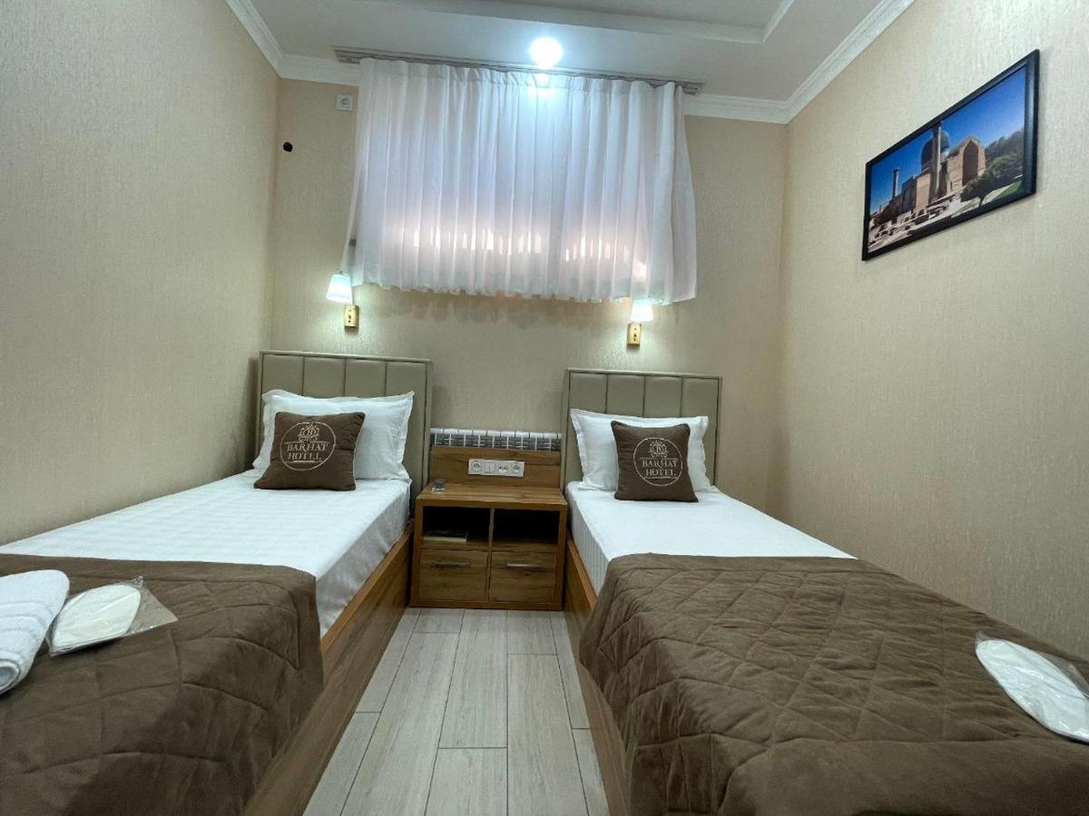 Barhat Hotel Ташкент Екстериор снимка