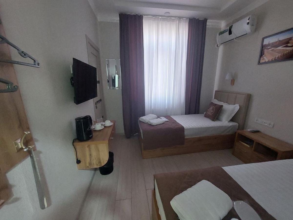 Barhat Hotel Ташкент Екстериор снимка