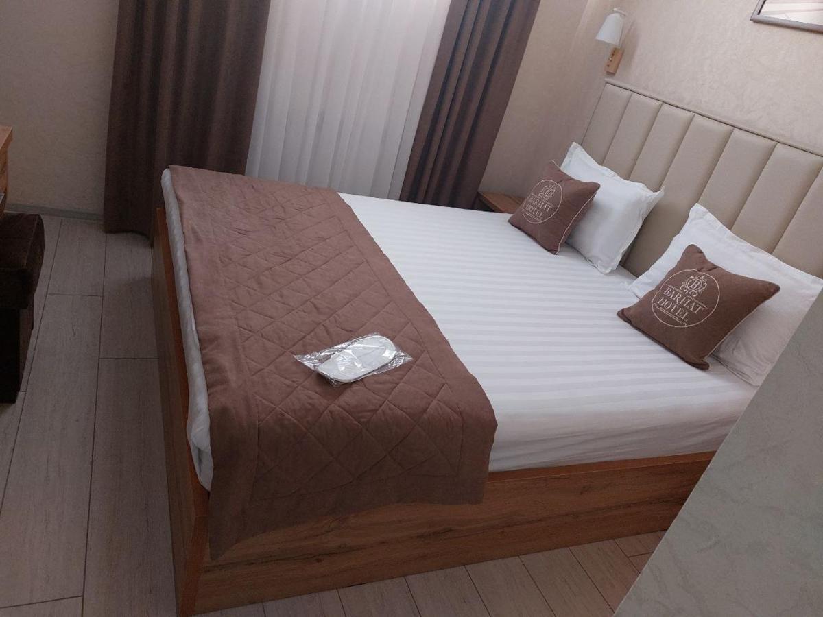 Barhat Hotel Ташкент Екстериор снимка