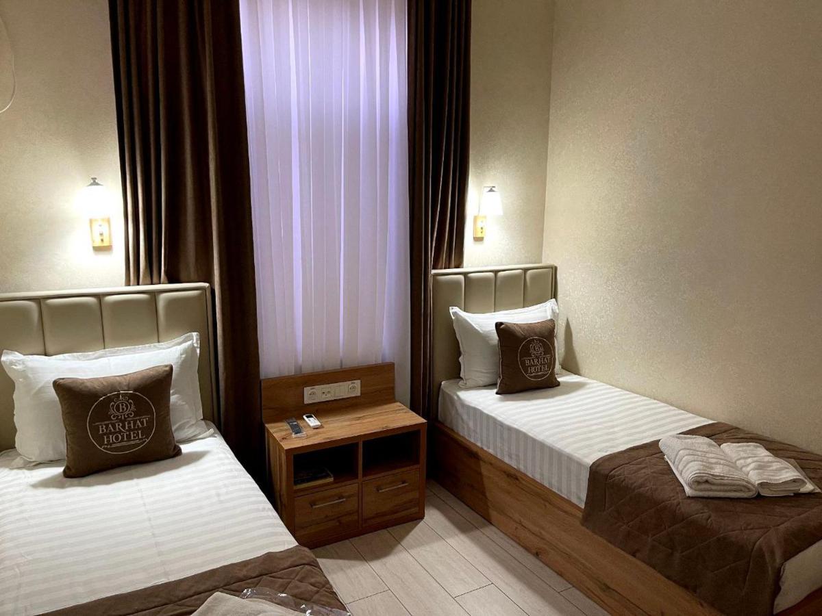 Barhat Hotel Ташкент Екстериор снимка
