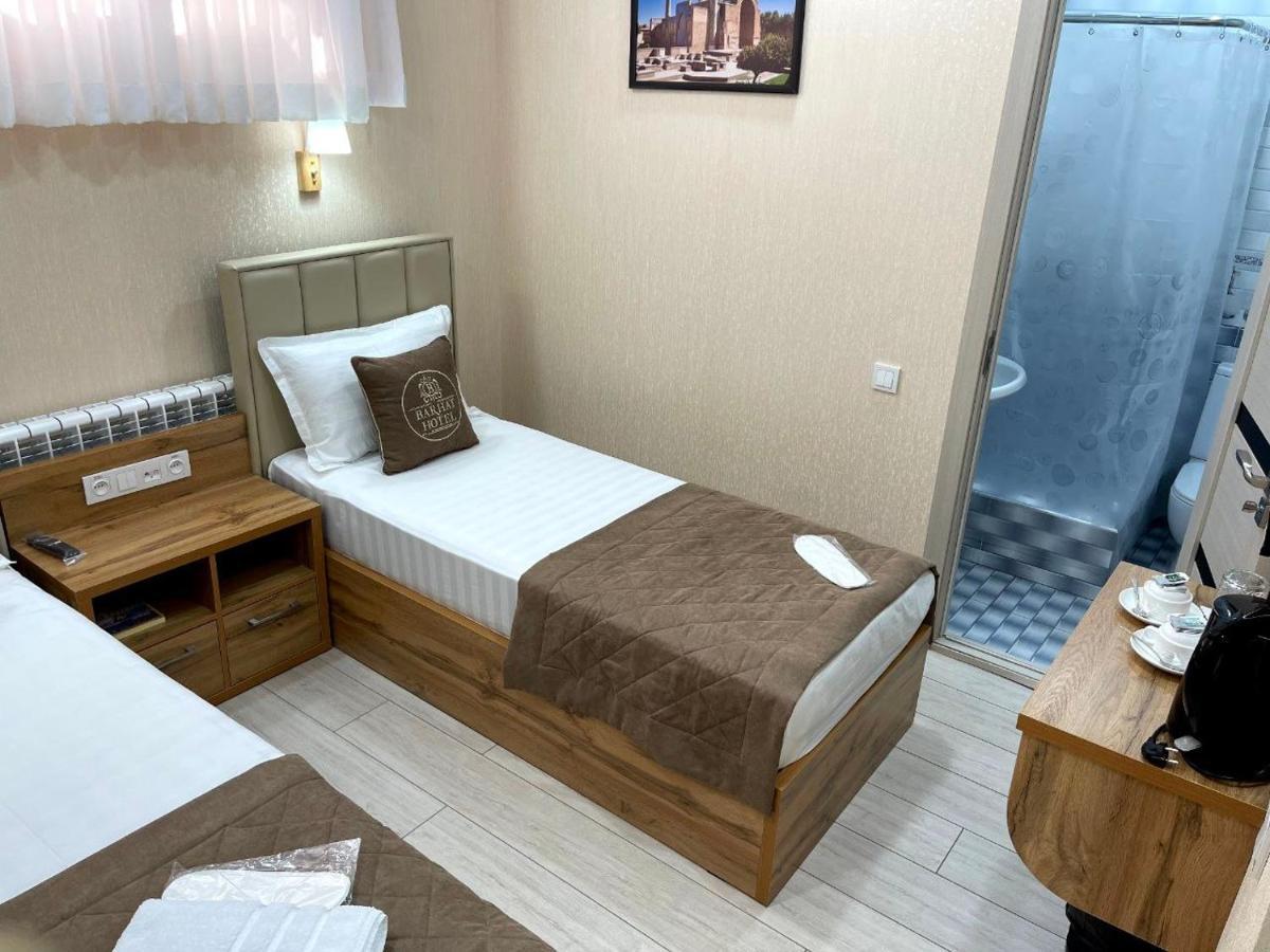 Barhat Hotel Ташкент Екстериор снимка